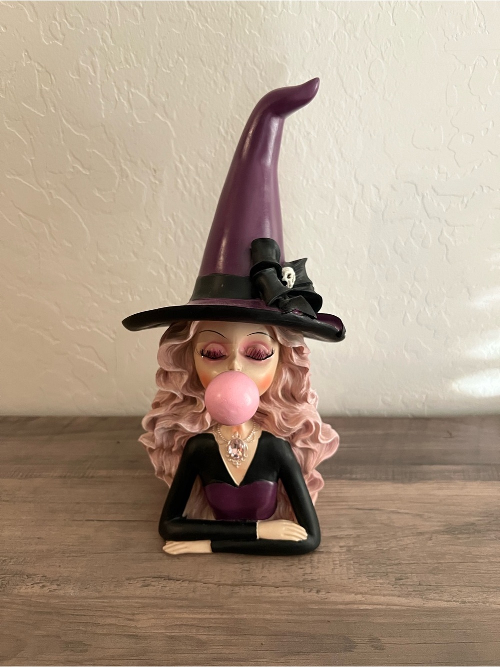 Bella Luxx Pink-Haired Witch Figurine with Purple Hat Blowing Pink Bubble Gum